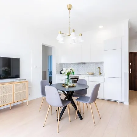 Ukiel Park 20 2 Sypialnie Przy Jeziorze Ukiel Plaza Miejska Olsztyn (Warmian-Masurian)